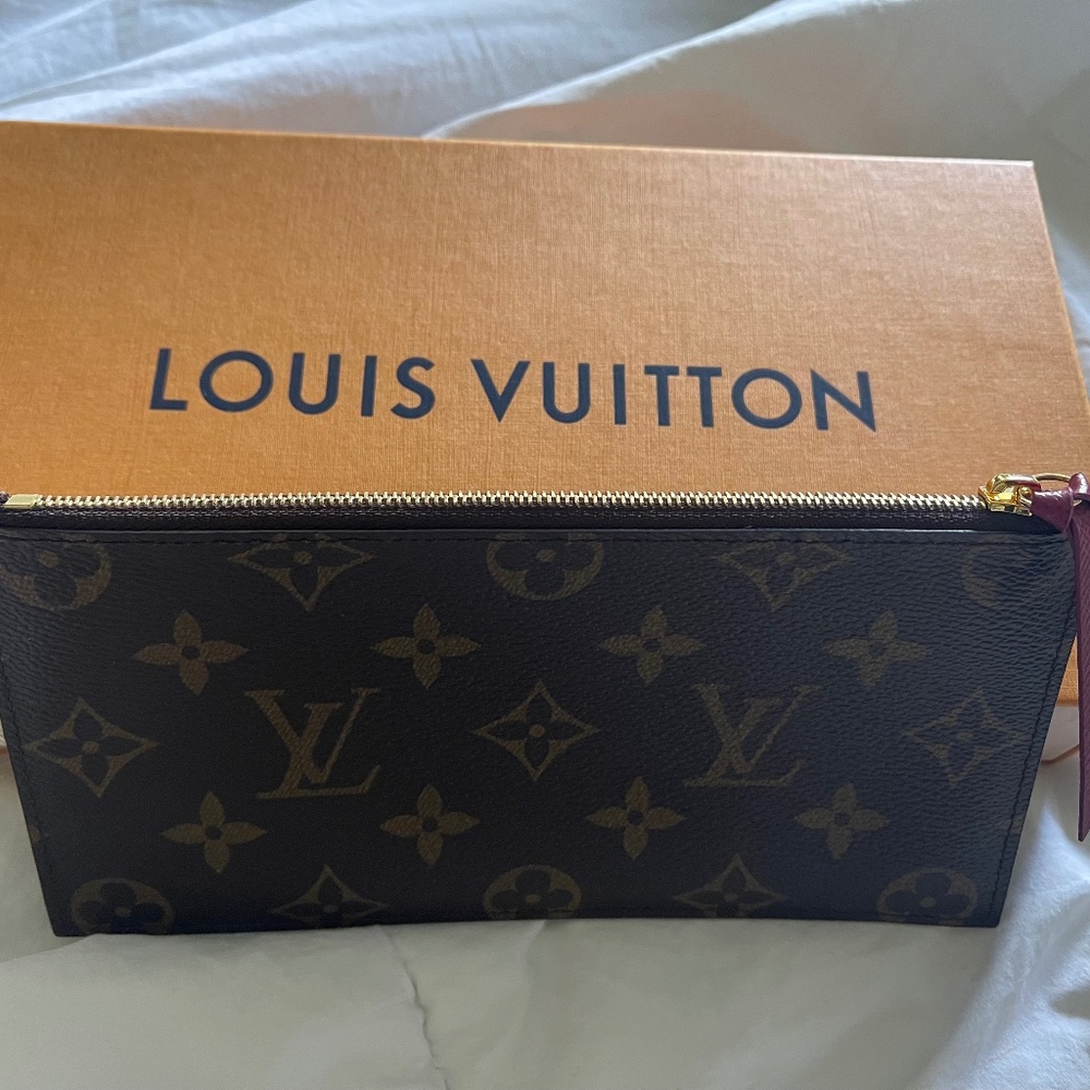 Louis Vuitton Pochette Felicie Insert Zip Wallet